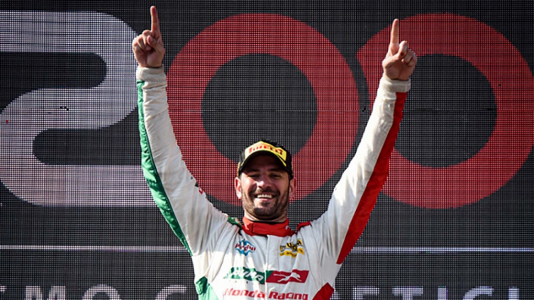 Ardusso desea el ascenso de Sportivo Las Parejas y el campeonato del TC