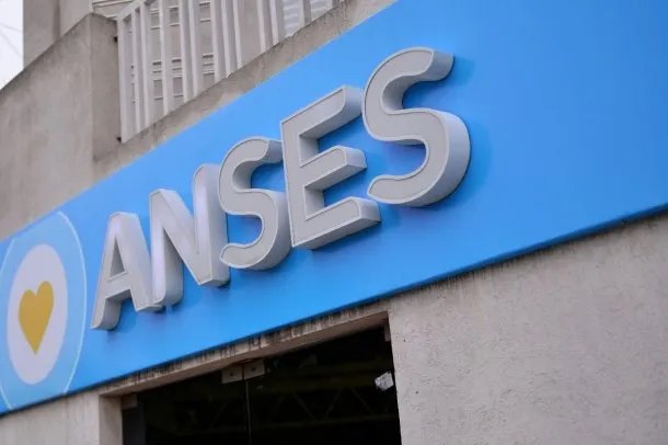 Pagos de ANSES de septiembre: fechas confirmadas con el aumento y el bono