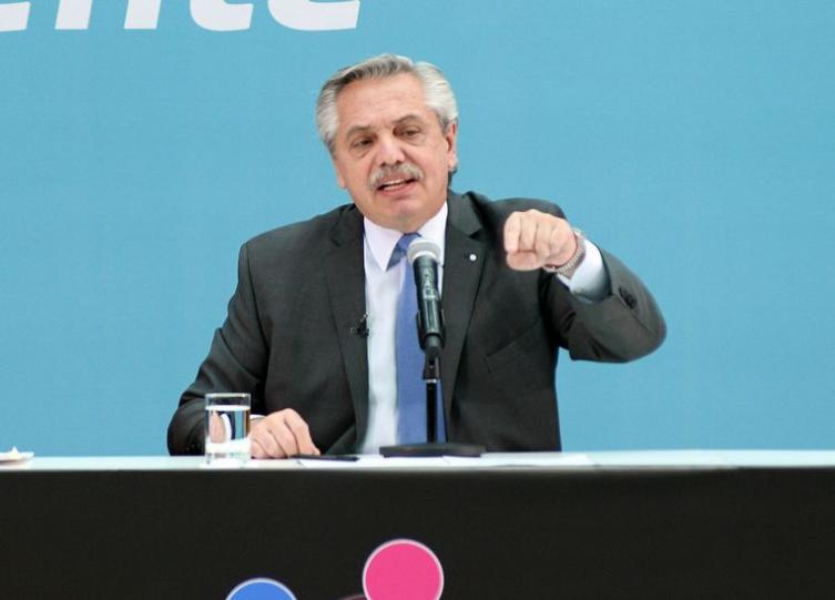 Alberto Fernández le respondió al procurador Casal