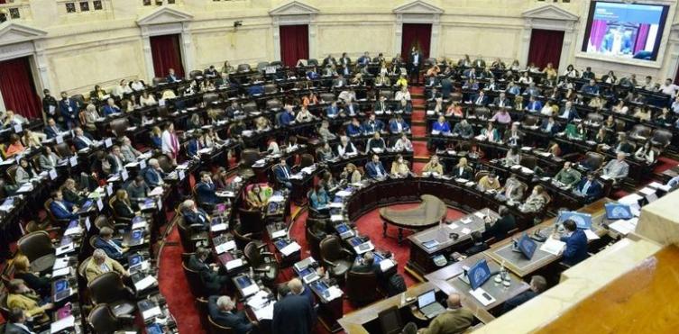 En medio de un clima tenso, se acordó no sesionar esta semana en Diputadosv