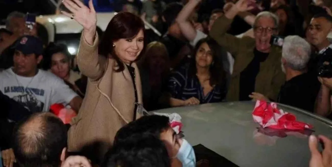 La UCR repudió el atentado a CFK