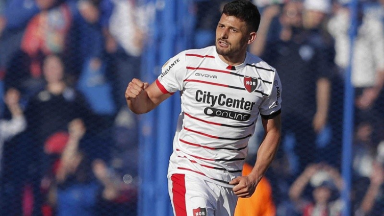 Newell ’s derrotó a Vélez por la mínima diferencia