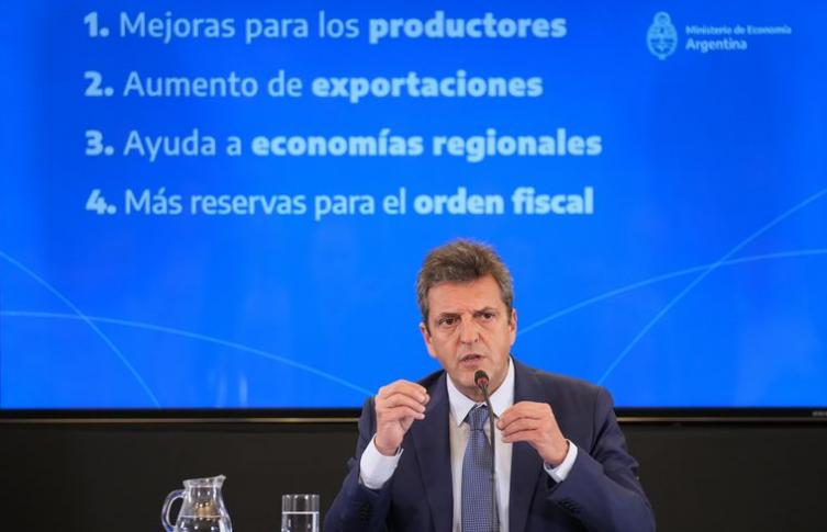Massa anunció un dólar a $ 200 para las exportaciones de soja