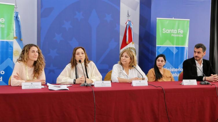 Provincia y Nación entregaron 71 computadoras en Centros de Salud 