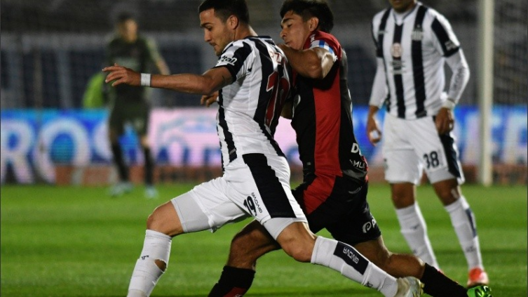 Copa Argentina: Newell’s se descuidó, Talleres se lo dio vuelta y lo eliminó