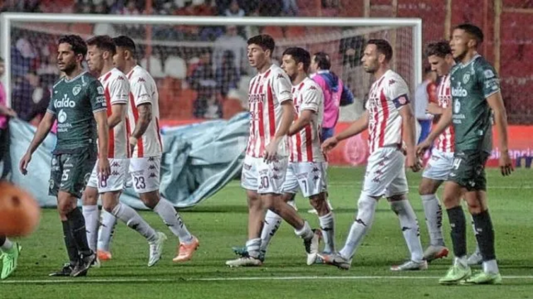 Unión tiene dos jugadores claves con cuatro amarillas