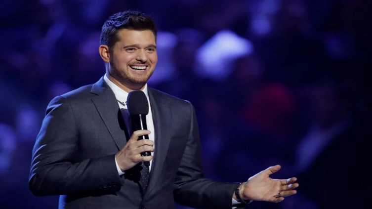 Michael Bublé dijo que si no tuviera esposa e hijos, su carrera sería más exitosa