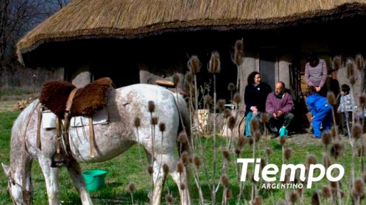 ¿Cómo es vivir en una ecoaldea? Una tendencia que crece tras la pandemia