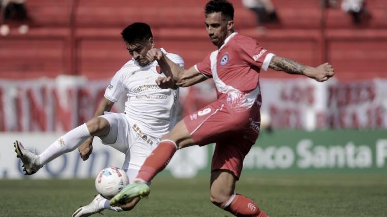 Colón recibe a Argentinos Juniors luego de una semana convulsionada