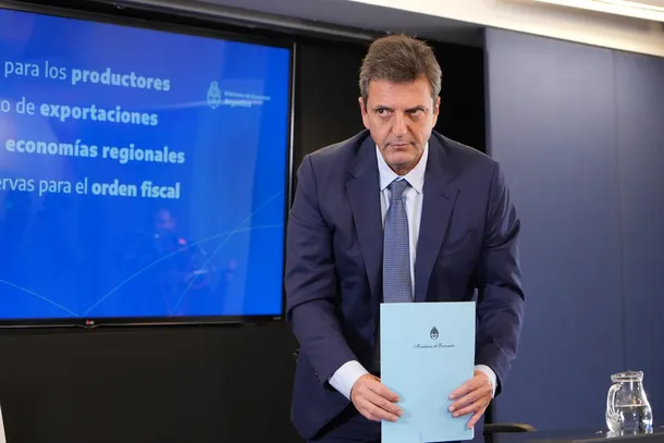 Massa presenta en Diputados el Presupuesto 2023