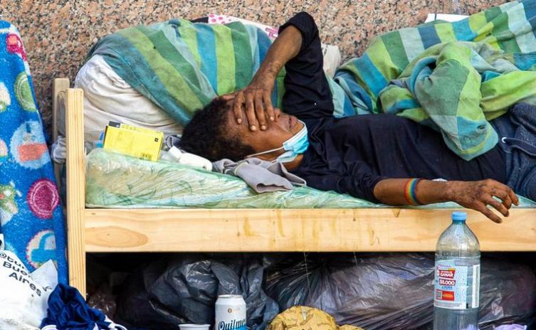 La pobreza bajó a 36,5% en el primer semestre, pero la indigencia subió a 8,8%