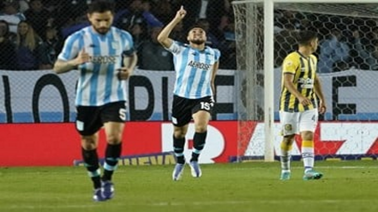 Rosario Central lo tuvo y lo perdió ante Racing por 4 a 3 
