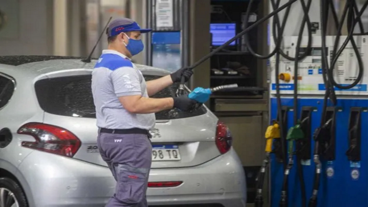 Los combustibles aumentan hasta 6% desde este sábado 