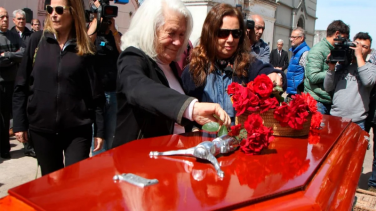 La carta de Mascetti: “Me estoy muriendo junto a la mujer que amo”