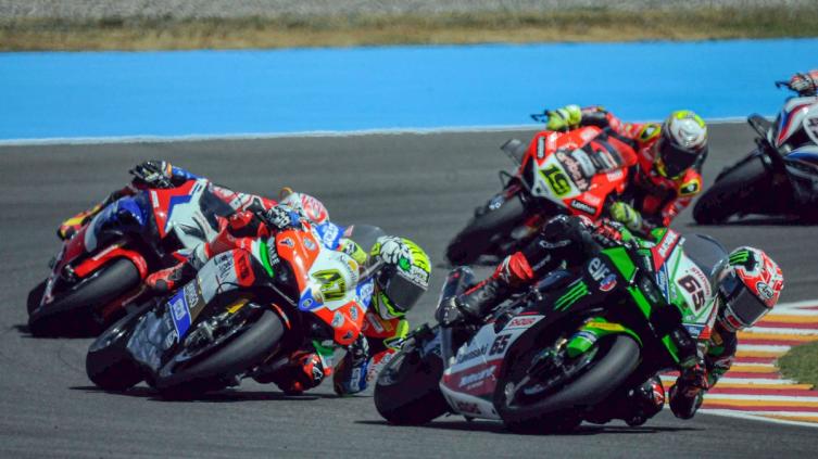Motociclismo: El español Álvaro Bautista ganó en San Juan