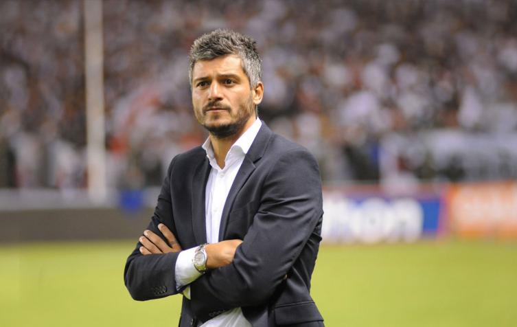 Gustavo Munúa, sin hablar y con su ciclo terminado en Unión