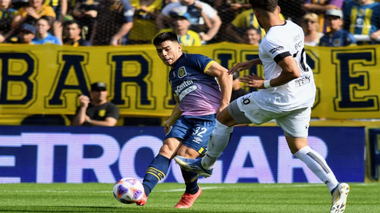 Colón tuvo chances claras pero terminó igualando con Central en Arroyito por la Liga Profesional