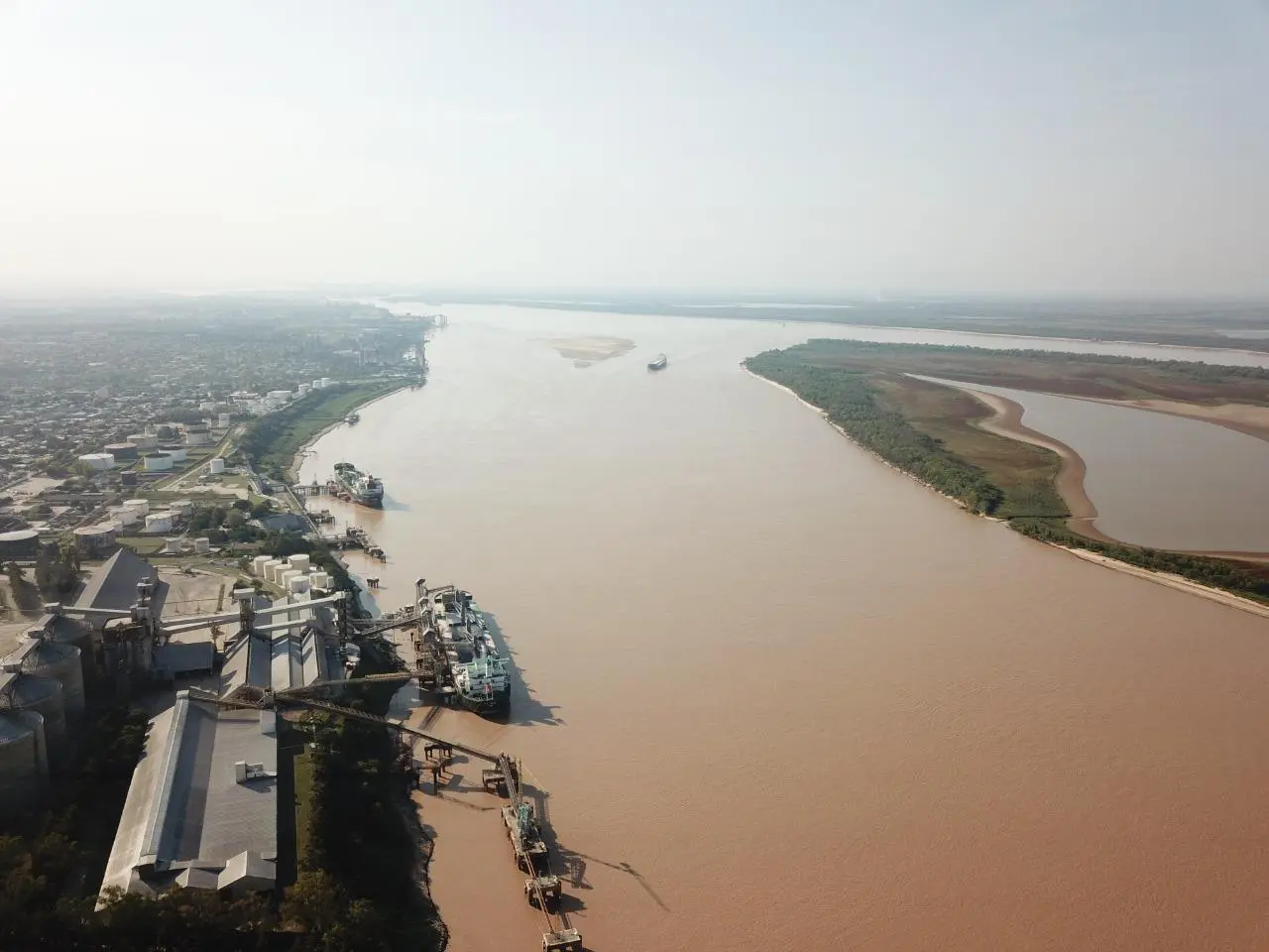 El río Paraná alcanzó su altura más alta del año