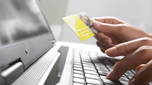 Turistas extranjeros pueden pagar desde este viernes con tarjetas al valor del dólar MEP