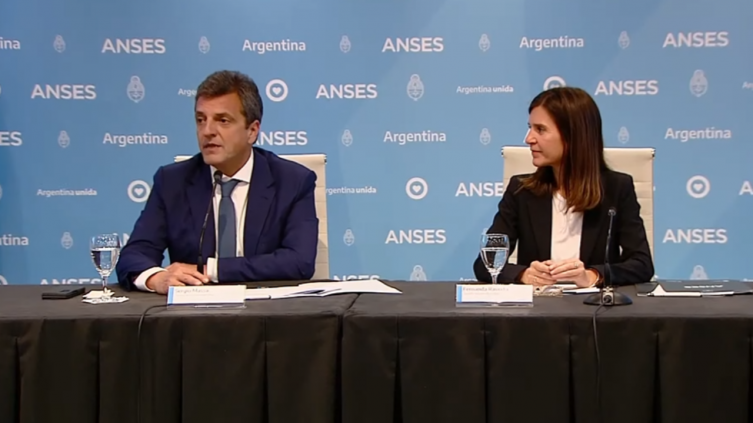 Jubilaciones: aumento de 15,6% y bono por tres meses de $10 mil para la mínima