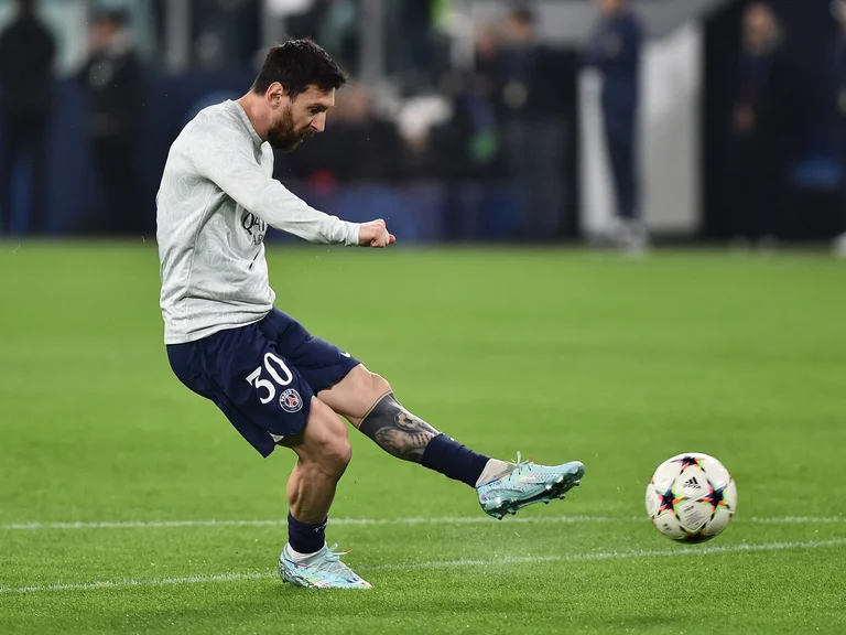 Atento Scaloni: tras recibir el alta, Lionel Messi integra la lista de concentrados del PSG