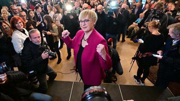 Eslovenia eligió por primera vez a una mujer como presidenta