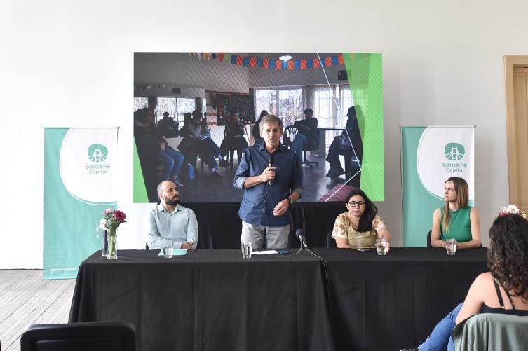 La Municipalidad debatió el abordaje de consumos problemáticos