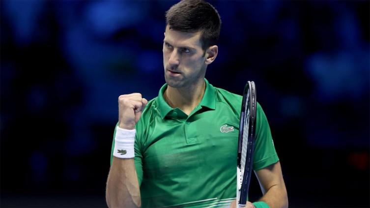 Djokovic le ganó a Fritz y es finalista del Masters de la ATP en Turín