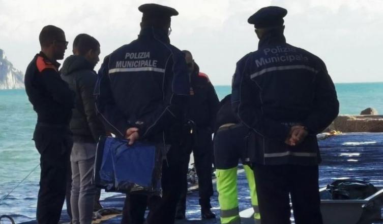 Murió turista cordobesa en Italia arrastrada por una ola mientras sacaba fotos