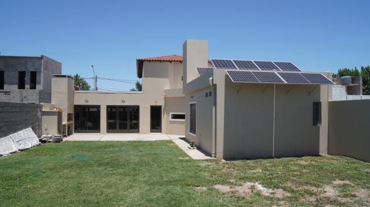 Cuatro familias compartirán un techo para generar energía renovable