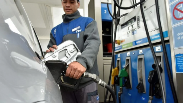 Analizan aplicar el programa Precios Justos para los combustibles