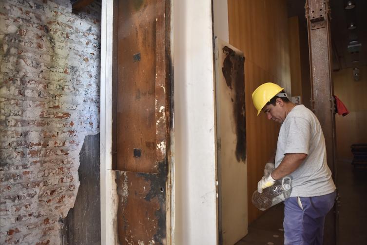 Iniciaron las reparaciones eléctricas en el Liceo Municipal