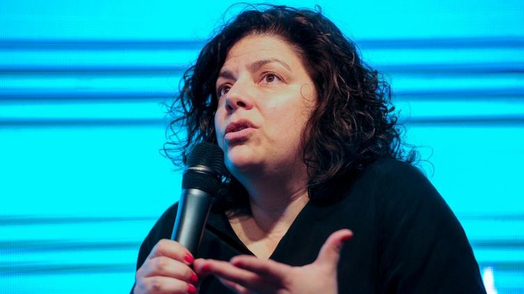 Vizzotti dijo que pese a aumento de casos de Covid, no habrá restricciones