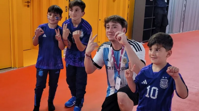 El insólito pedido de Paulo Londra a los hijos de Messi 