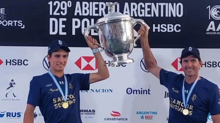 Padre e hijo, campeones del Abierto Argentino de Polo con La Dolfina