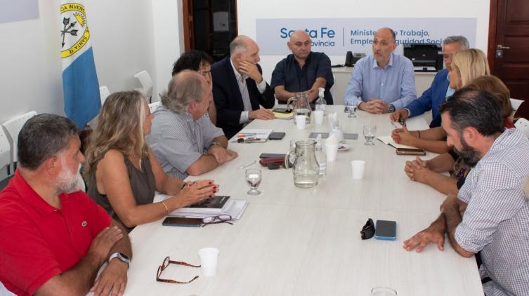 La provincia inició las conversaciones paritarias con los profesionales de la salud