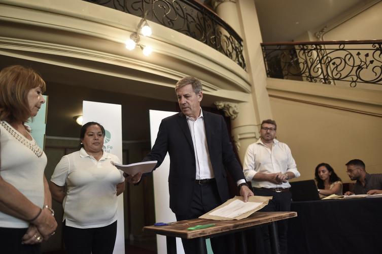 La Municipalidad licitó obras para recuperar el Teatro Municipal