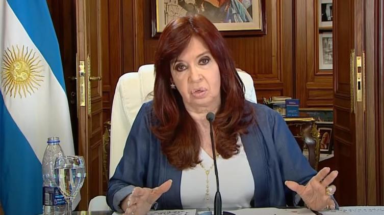 Cristina denunció las 