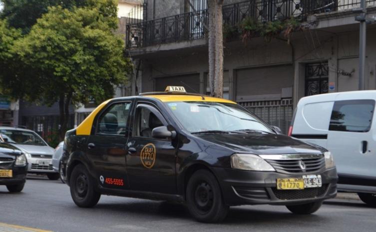 La tarifa de taxis y remises volverá a aumentar a partir de este jueves