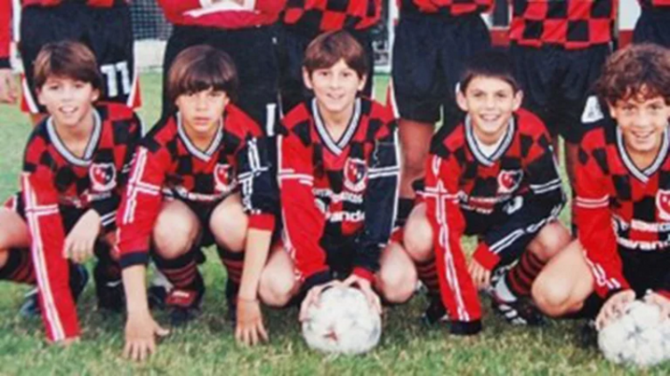 Hallaron la primera ficha de Lionel Messi en Newell ´s
