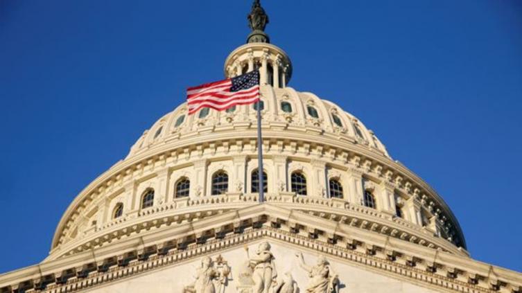 Congreso de EEUU extiende una semana el presupuesto y evita una parálisis de la administración
