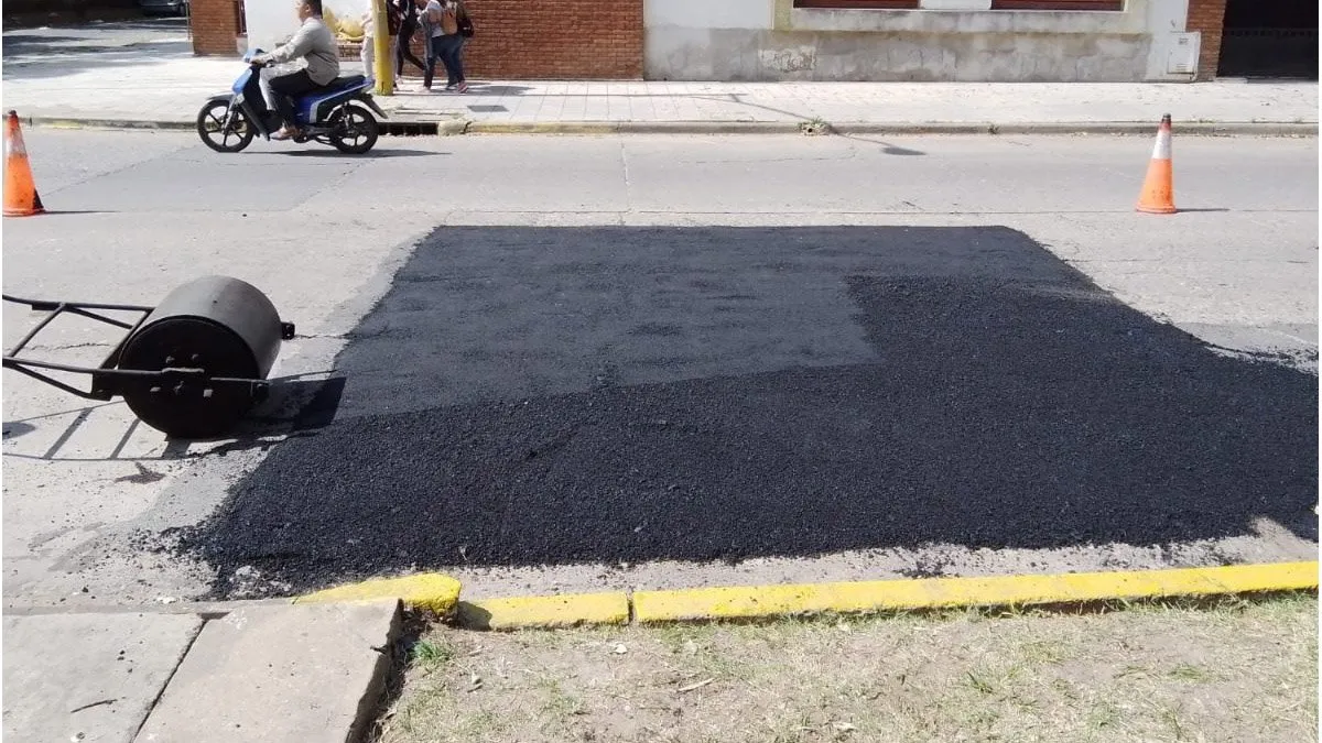 Trabajos de fumigación, iluminación y bacheo previstos para este lunes