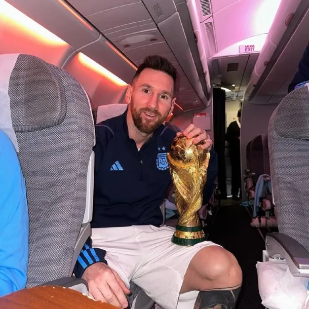 Qué trámites tiene que hacer la Selección para ingresar la Copa del Mundo al país