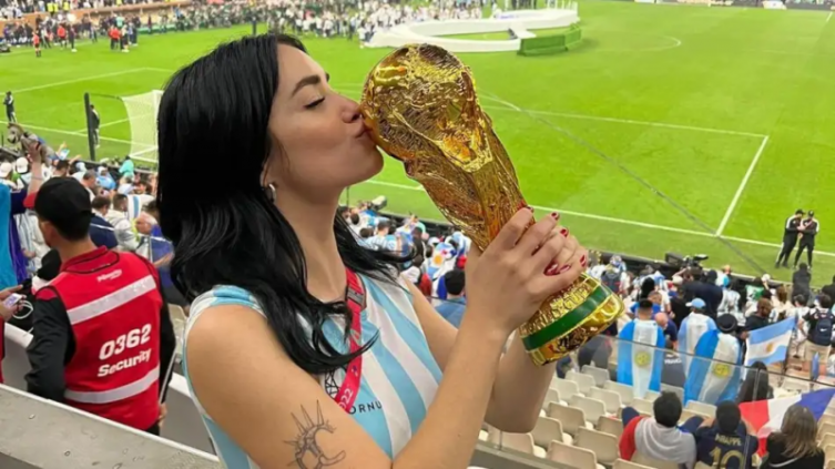 Lali Espósito habló de la situación de acoso en Qatar 