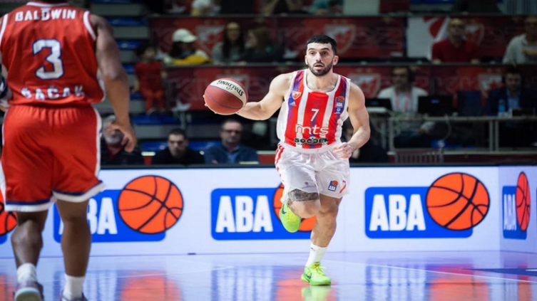 Facundo Campazzo en su debut en el Estrella Roja