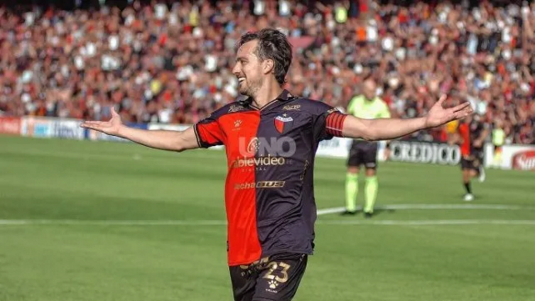 Colón logró el pase de Bernardi a Fortaleza de Brasil