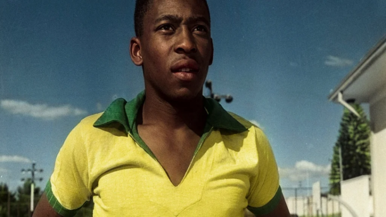 Pelé murió: series y películas que puedes ver para recordar al genio