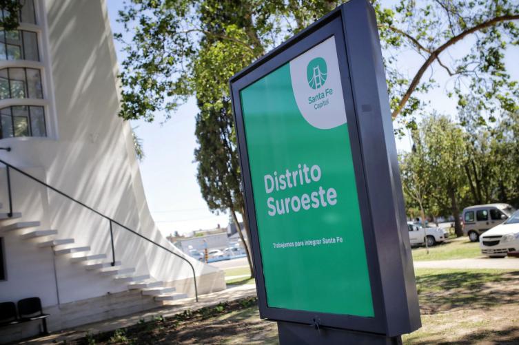 Los Centros de distrito continúan su atención durante el verano