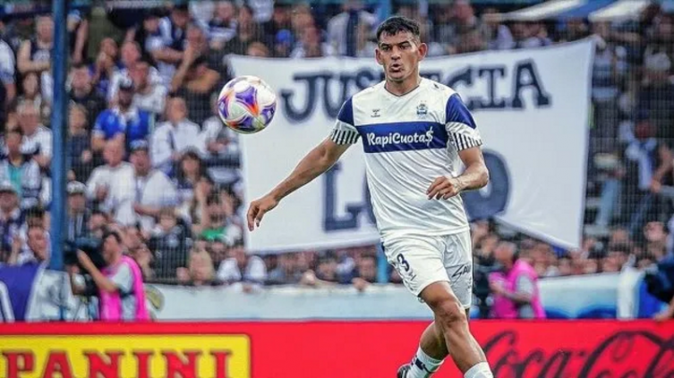 El defensor Oscar Piris es la primera incorporación de Unión
