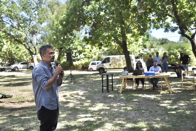 La Municipalidad renovará espacios verdes de Colastiné Norte